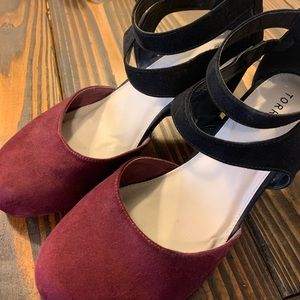 Torrid Colorblock Size 11 Heels